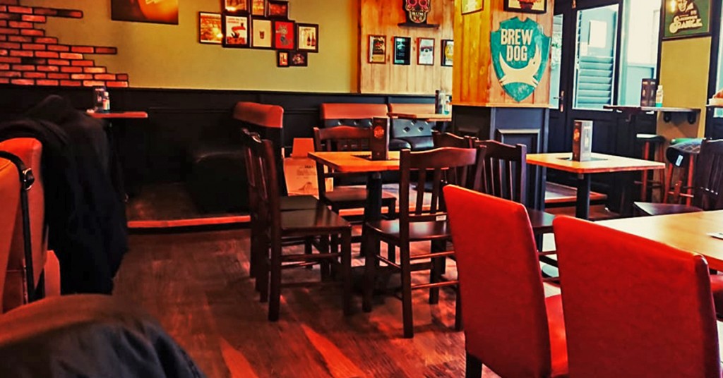 brickwall-pub-interior