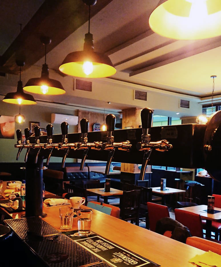 brickwall-pub-tap-beers