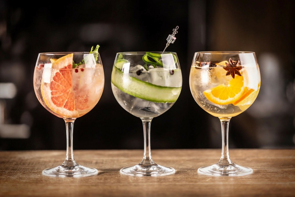 gin-tonic-kavala-citypedia