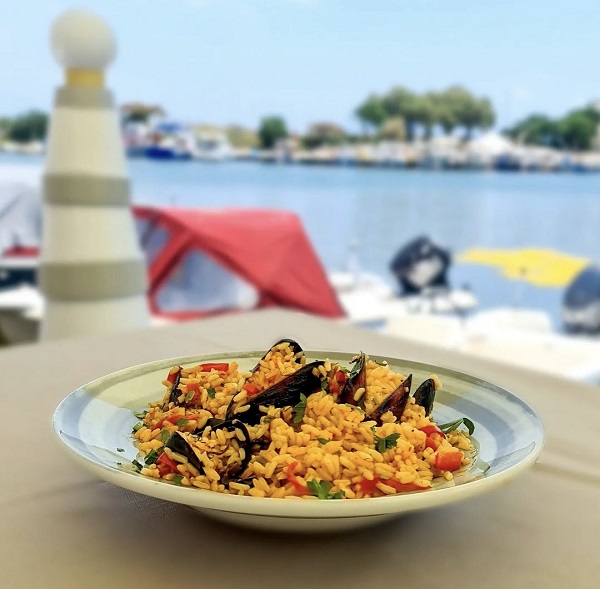 citypedia-kavala-balaouro-restaurant-fish-mydia