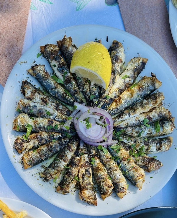 citypedia-kavala-elea-restaurant-paralia-ofryniou-gauros