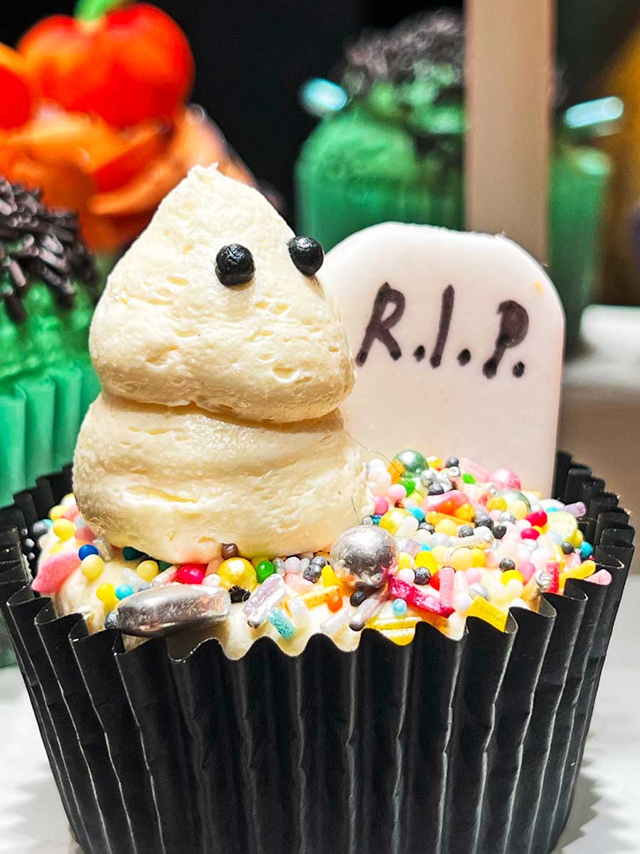 bakehouse-kavala-citypedia-halloween-2022-ooow-cupcakes