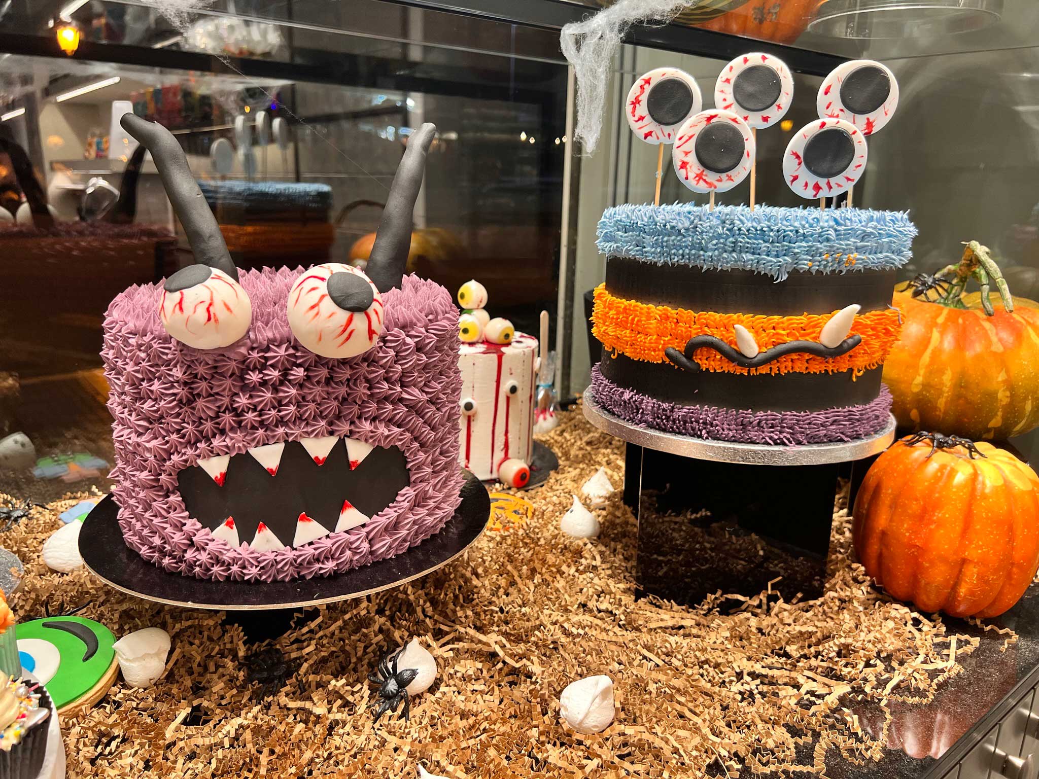 bakehouse-kavala-citypedia-halloween-2022-scary-cakes