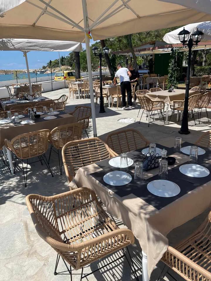 beach-bar-estiatorio-inoi-kavala-citypedia-013