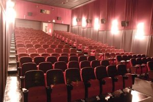 Apollon Cinema Καβάλα - αίθουσα προβολής