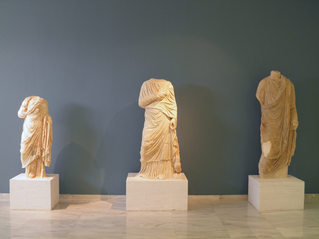 Αρχαιολογικό Μουσείο Φιλίππων - αγάλματα της ενότητας Α΄