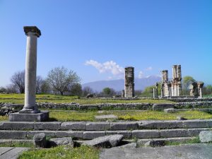 Αρχαιολογικός Χώρος Φιλίππων - η ρωμαϊκή αγορά (forum)