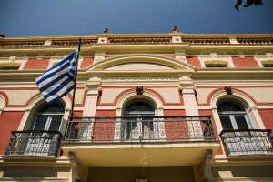 Μεγάλη Λέσχη Καβάλας - το κεντρικό μπαλκόνι της πρόσοψης